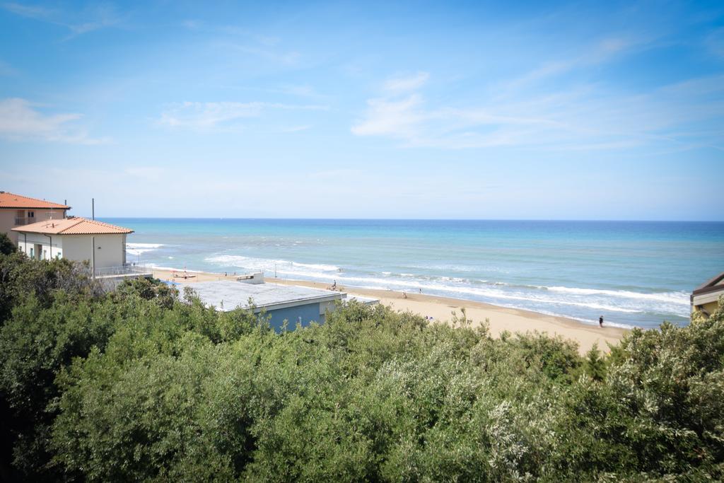 Hotel Villa Denia San Vincenzo Luaran gambar