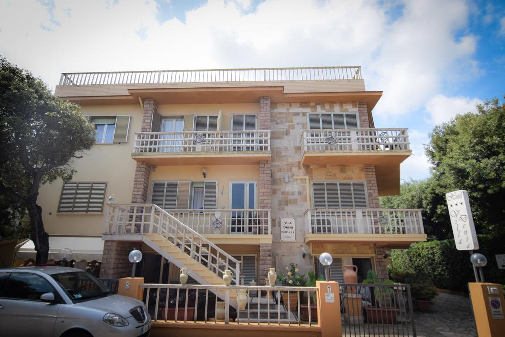 Hotel Villa Denia San Vincenzo Luaran gambar