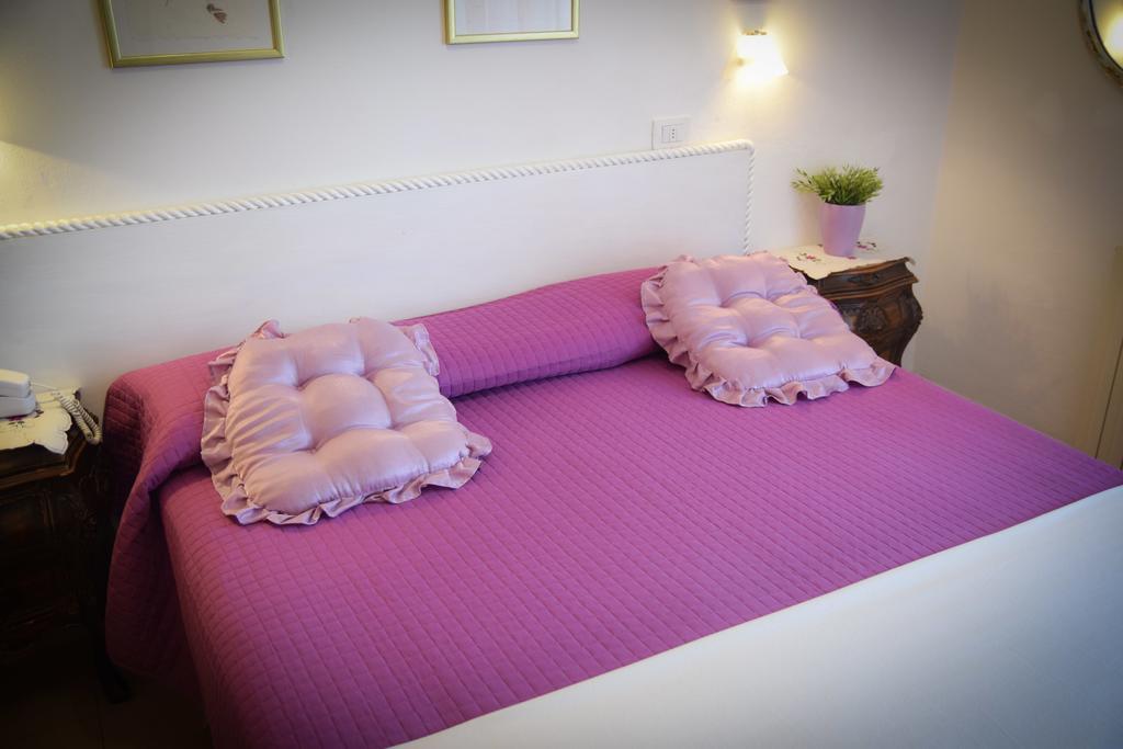 Hotel Villa Denia San Vincenzo Luaran gambar