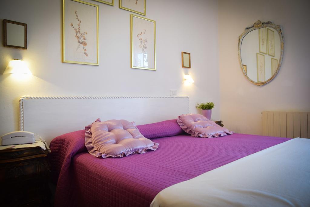 Hotel Villa Denia San Vincenzo Luaran gambar